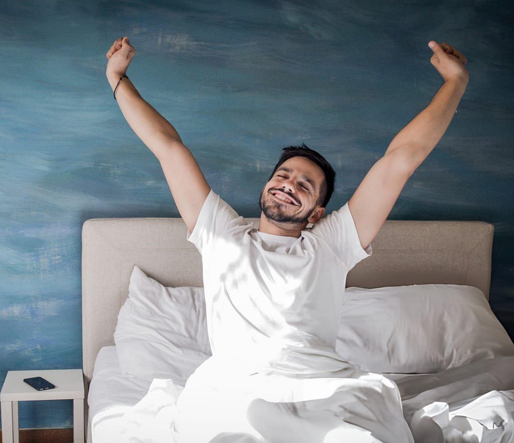 alt=how to wake up early and not feel tired